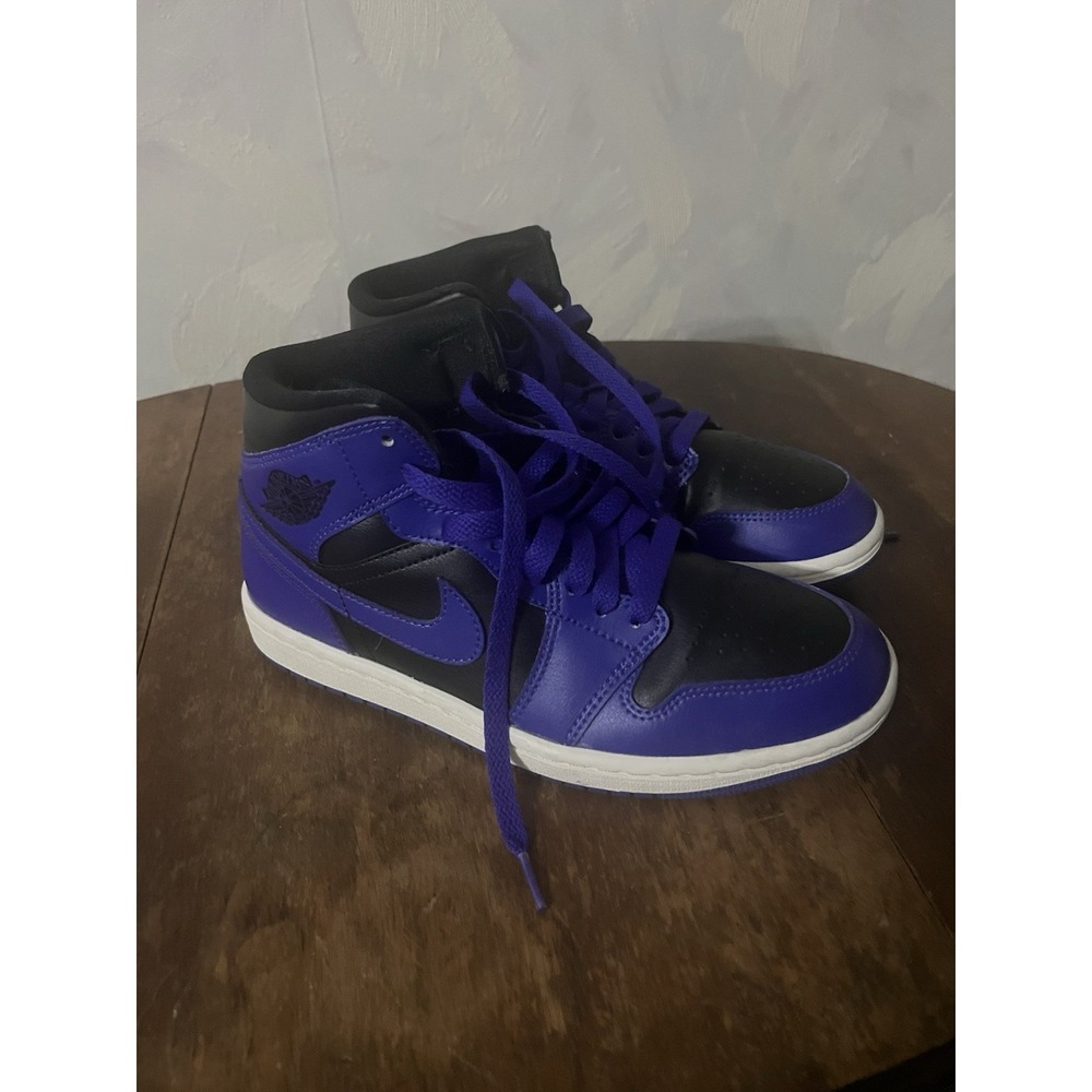 Jordan‎ 1 Mid Women's Size:7 BQ6472 051 Black/Dark Concord-Sail
